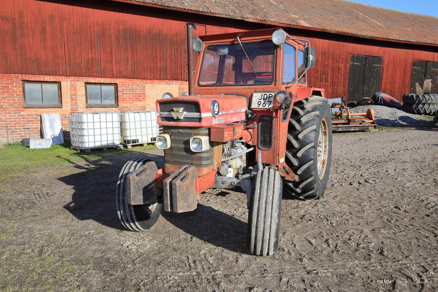 Traktor Massey Ferguson 185 S