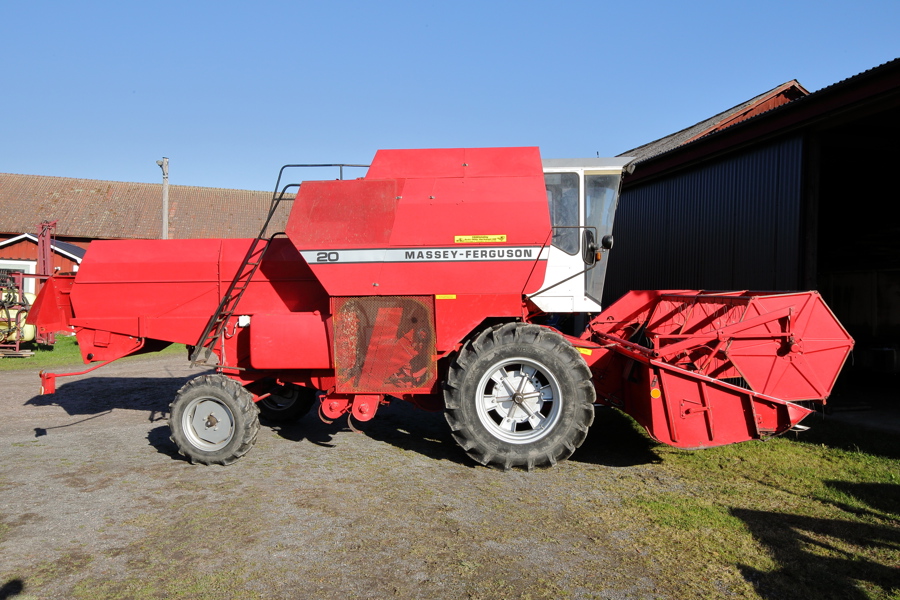 Skördetröska Massey Ferguson 20